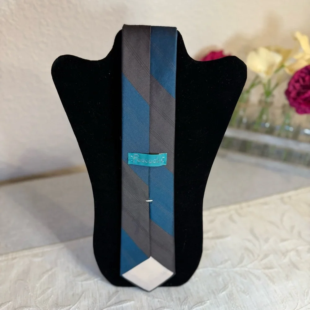 Men’s blue and gray vintage wide striped Peacocks Tie.‎ 1990’s - early 2000’s